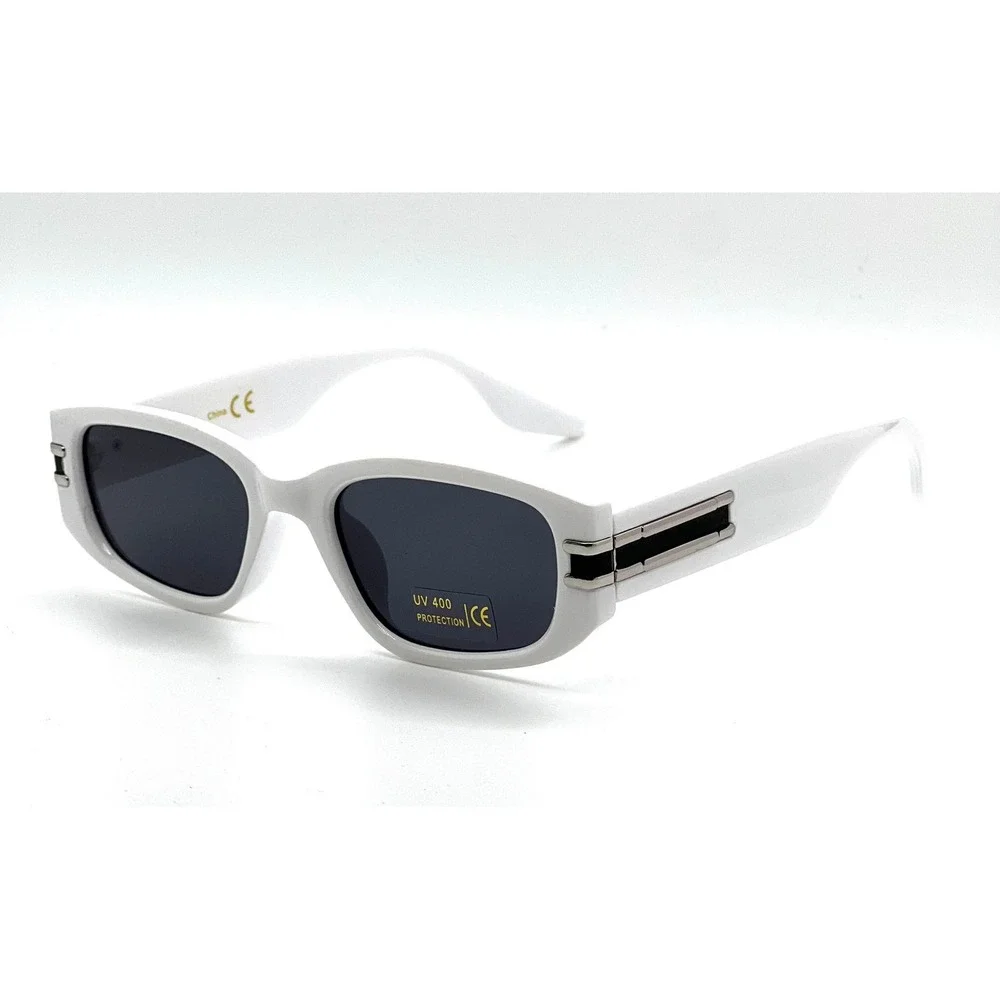N/A chic white
